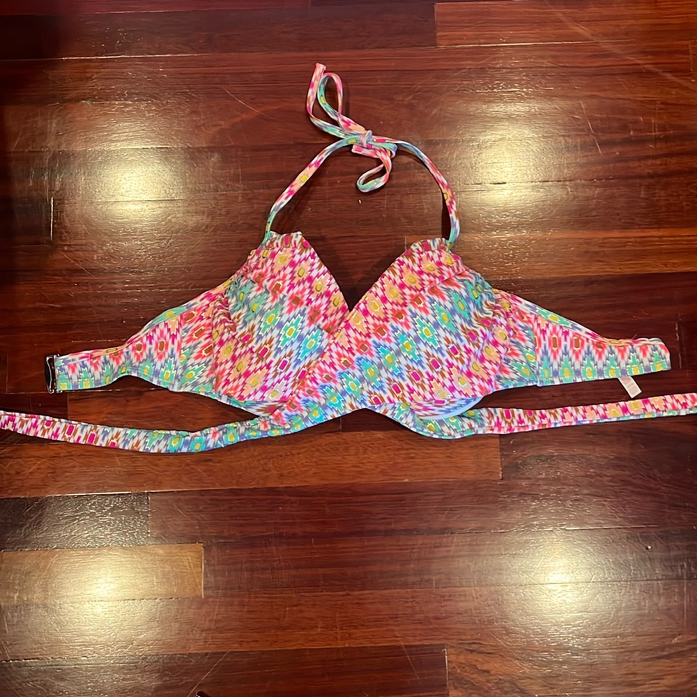 Womens 36ddd Victoria’s Secret Strappy halter bikini top